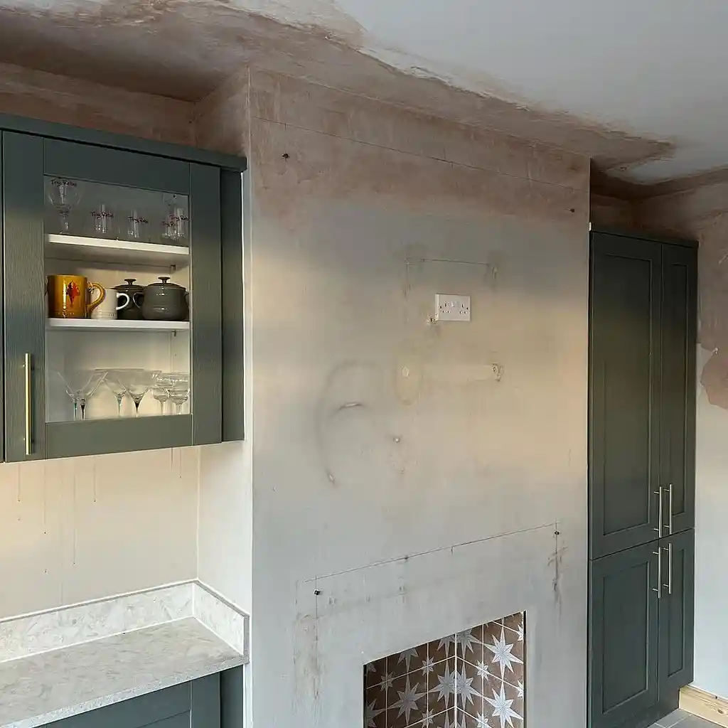 KITCHEN PAINTING (BEFORE)