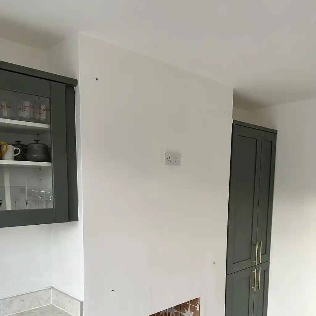 KITCHEN PAINTING (AFTER)
